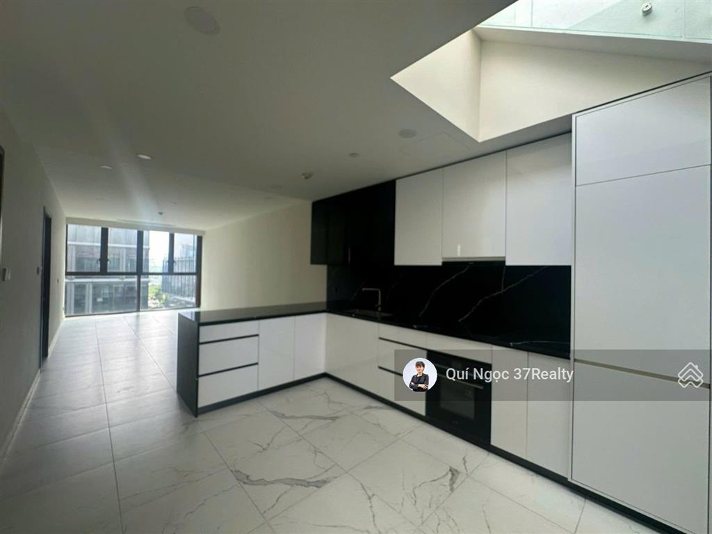 Đã có sổ bán 3pn galleria có sân vườn lớn