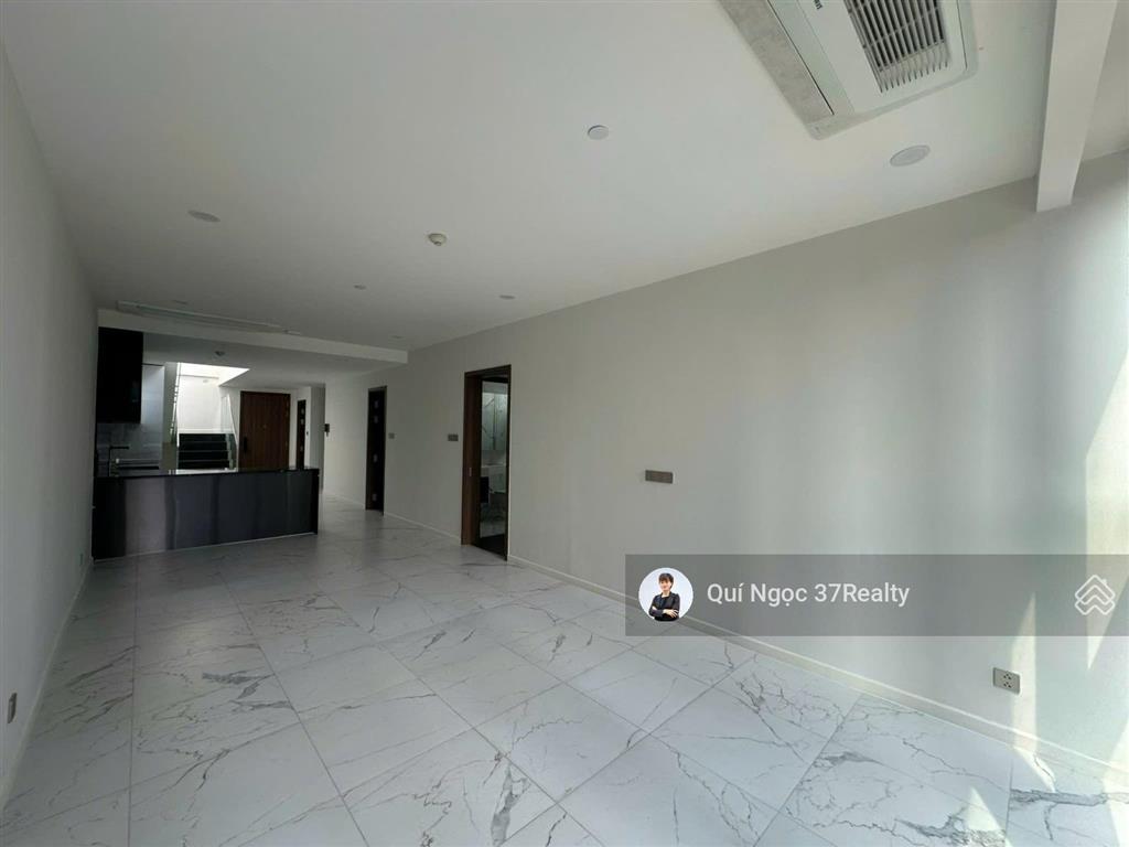 Đã có sổ bán 3pn galleria có sân vườn lớn