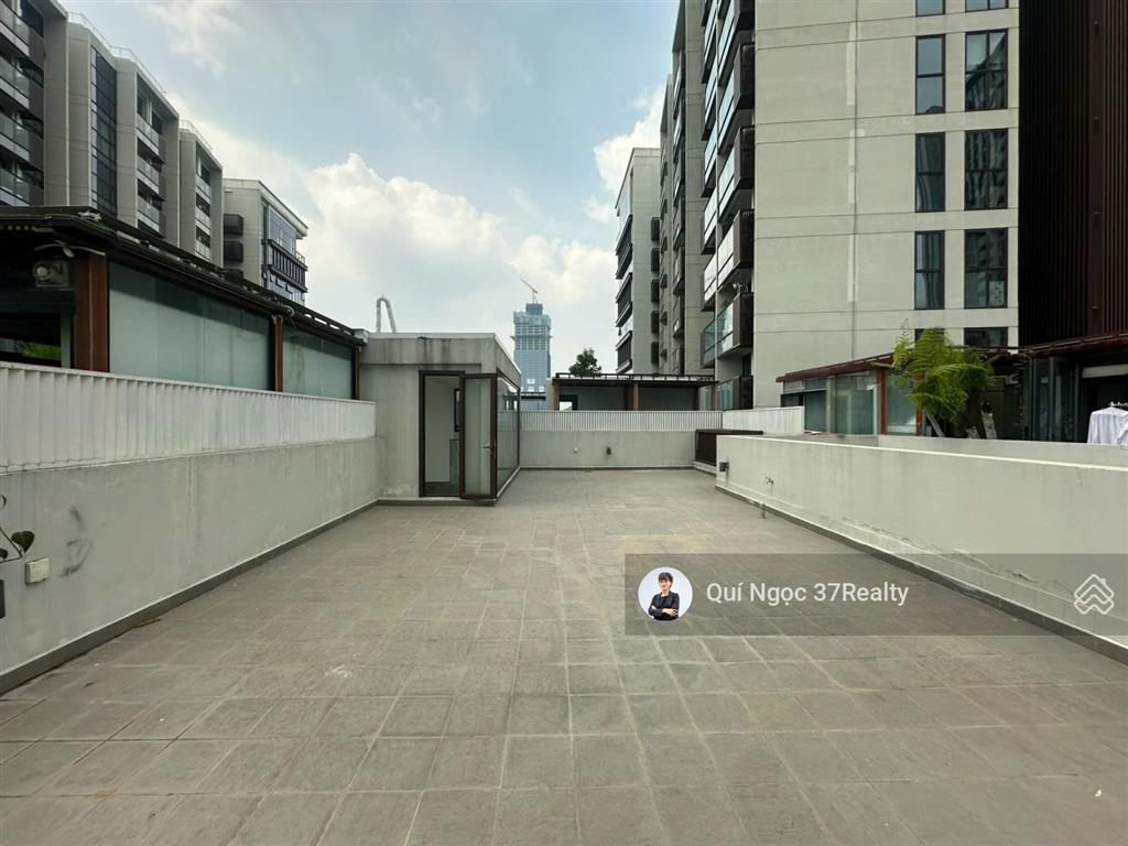 Đã có sổ bán 3pn galleria có sân vườn lớn