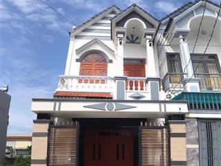 Nhà trệt lầu đường thông sân xe hơi  p an phú tp hồ chí minh