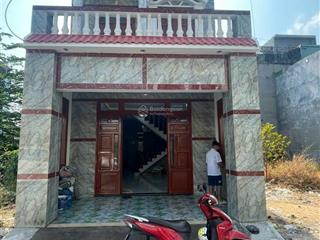Nhà cần bán gấp, 1 trệt, 1 lầu, sân xe hơi, 3 phòng ngủ. phường an phú, thành phố hồ chí minh.
