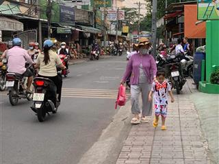 Mặt tiền kinh doanh ngay chợ tự phát  diện tích 215m có dãy trọ phía sau
