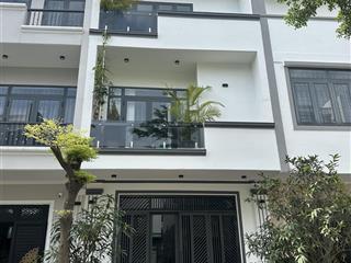Bán căn nhà ở tâm huyết 2 lầu tặng nội thất  nhà hoàn công an phú thuận an