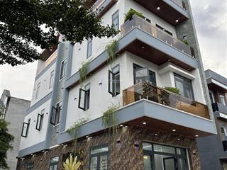 Bán nhà phố góc hai mặt tiền kinh doanh tại bình dương cũ