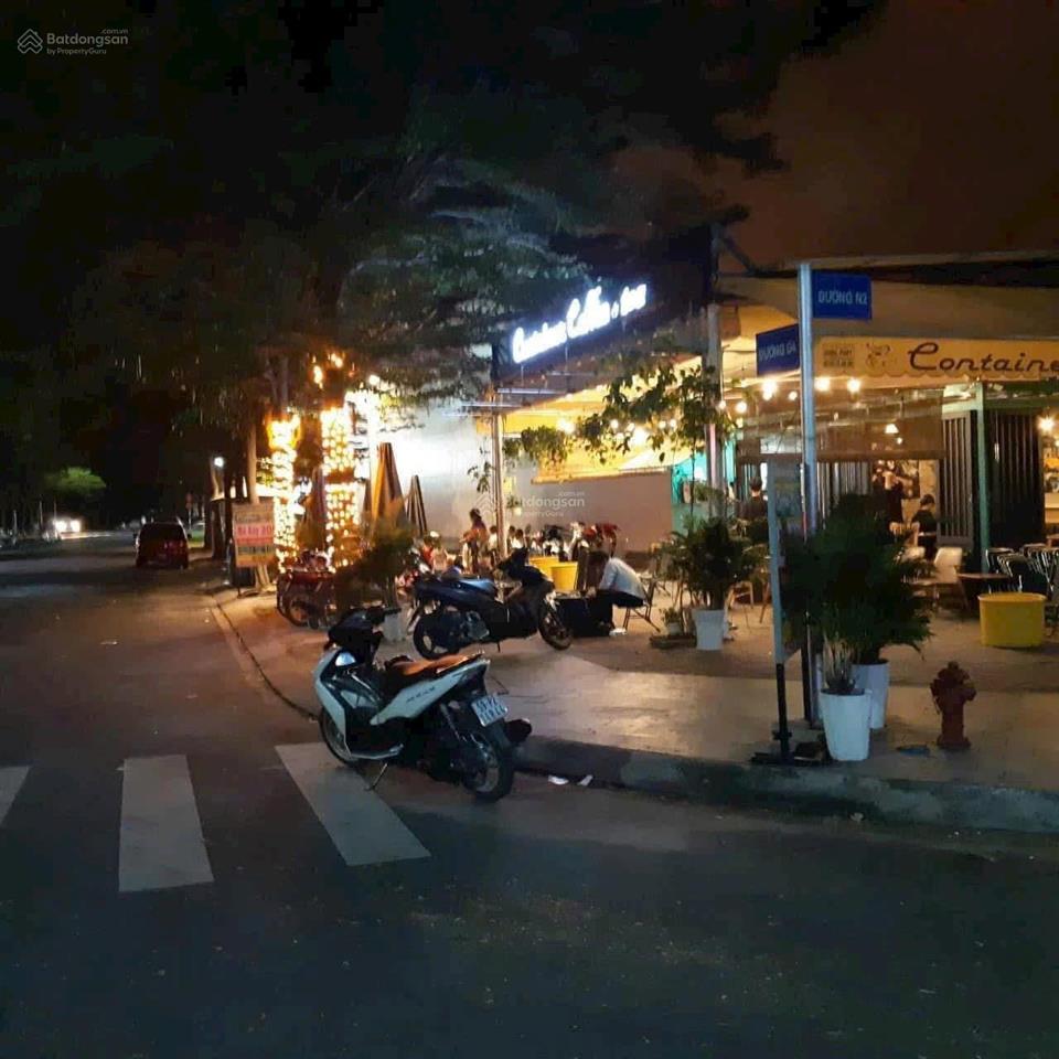 Bán lô đất 10x20 ngay lotter mart bình dương