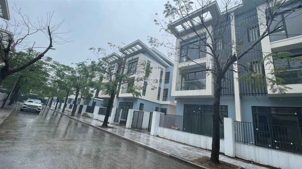 Hot. suất ngoại giao biệt thự an quý villas, nam cường. gần aeon nhật bản 33,5 tỷ sổ đỏ. 0914 102 ***