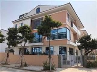 Hàng mới hot. bán căn góc đẹp nhất khu biệt thự an phú shopvillas. đang cho thuê giá cao 0914 102 ***