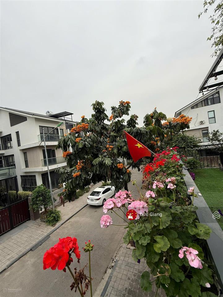 Sổ đỏ sẵn 36 tỷ, biệt thự g11  09 an quý villas. nhận bàn giao nhà luôn, tự hoàn thiện. 0914 102 ***