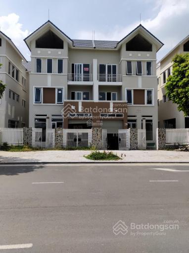 Bán lô góc biệt thự dương nội nam cường, ở và kinh doanh quá đẹp. gần hồ công viên 18ha, 0914 102 ***