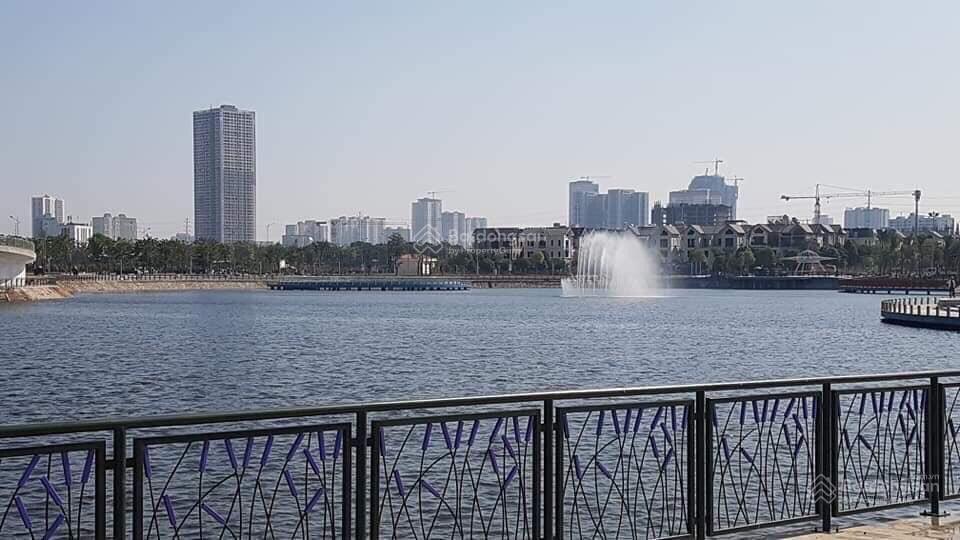 Chính chủ. bán căn góc biệt thự b0511 an vượng villas, vị trí đẹp, đường đôi ra thẳng hồ công viên