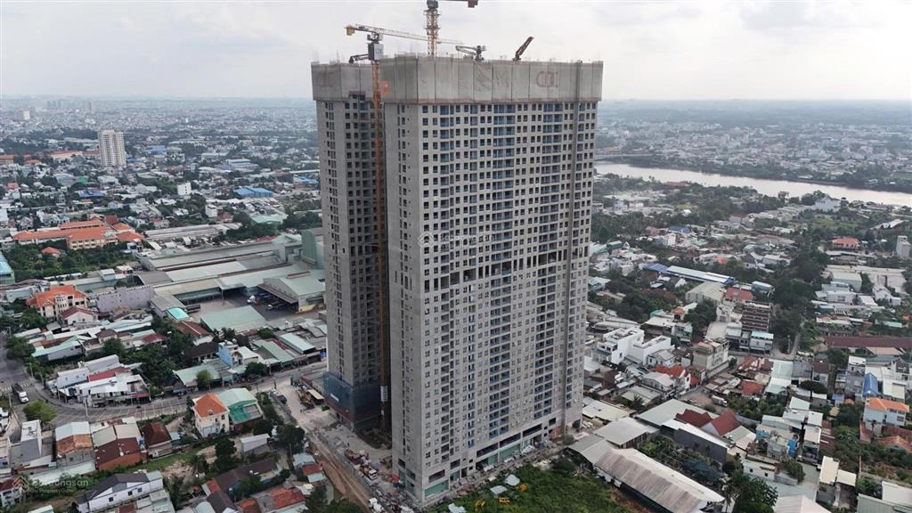 Bán căn 3pn + 2wc, 91m2 b  08 a&t sky garden, 3,4 tỷ full vat view sông sài gòn và view landmark