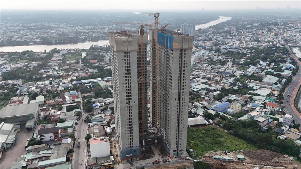 Bán căn 3pn + 2wc, 91m2 b 08 a&t sky garden, 3,3 tỷ full vat view sông sài gòn và view landmark