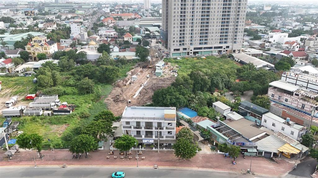 Bán căn 3pn + 2wc, 91m2 b  08 a&t sky garden, 3,4 tỷ full vat view sông sài gòn và view landmark