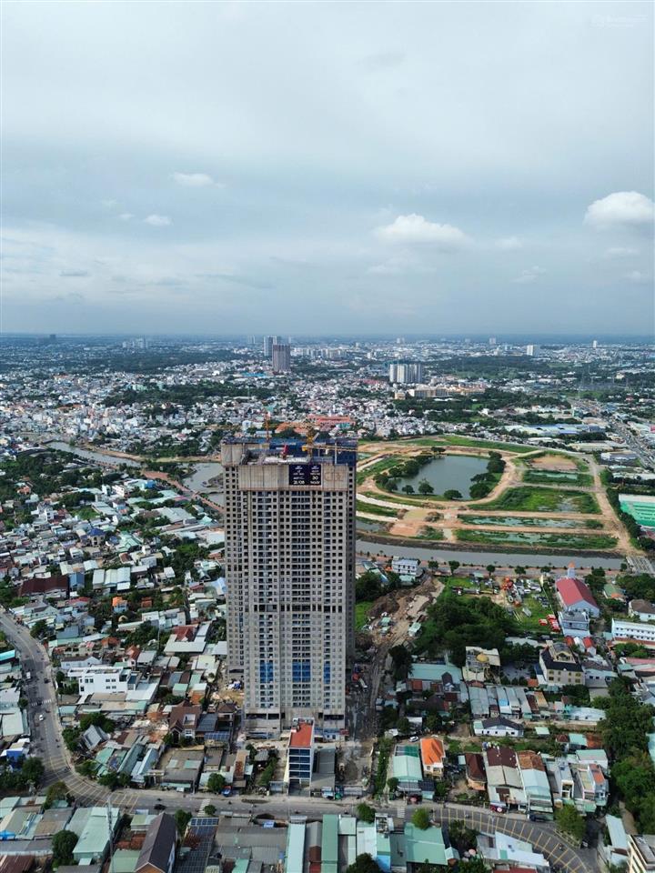Hiếm căn 2pn a  06 view hồ gươm xanh 2,75 tỷ tầng cao a&t sky garden
