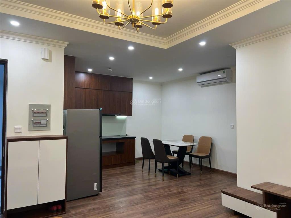 Bán căn hộ euro window 82m2 3pn2vs full nội thất, tầng trung, sẵn sổ giá 4tỷ25 bao phí