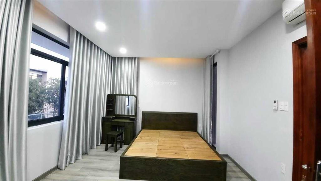 Cần cho thuê nhà biệt thự lucasta villa full nội thất giá 35tr/tháng nhà mới new có gara ôtô riêng