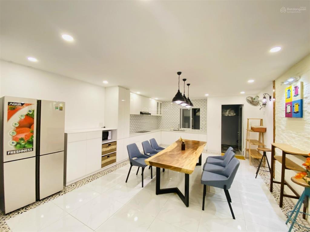 Cần cho thuê nhà melosa, full nội thất, 4pn, 2 phòng sinh hoạt chung  0904 677 *** em để xem nhà