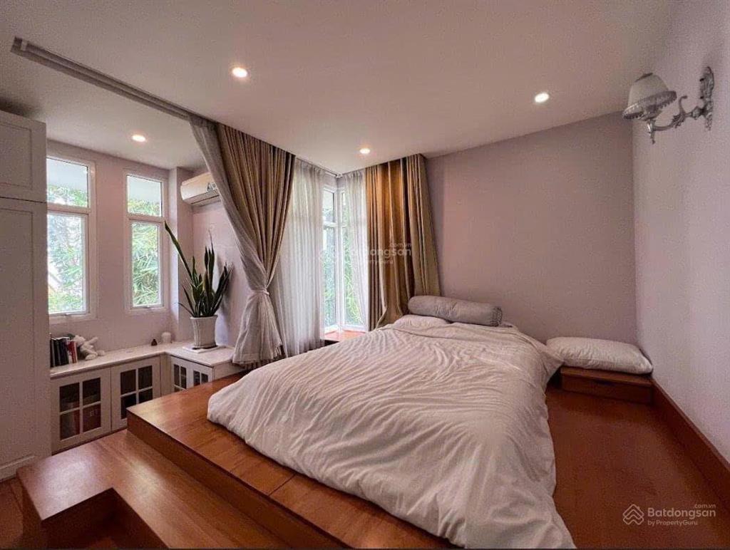 Cần cho thuê nhà tại kdc verosa phú hữu, 26triệu, 110m2, chính chủ,view đẹp,có bảo vệ an ninh 24/7