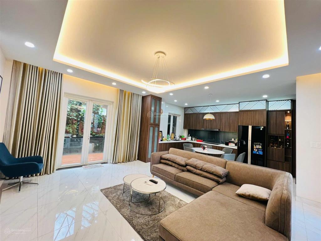 Cần cho thuê nhà khu dân cư verosa full nội thất 25 triệu, 102m2, view đẹp, có bảo vệ an ninh 24/7