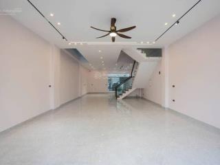 Bán nhà 3 tầng 90m2 mt6m . đường nguyễn tuân đông thọ  thanh hoá