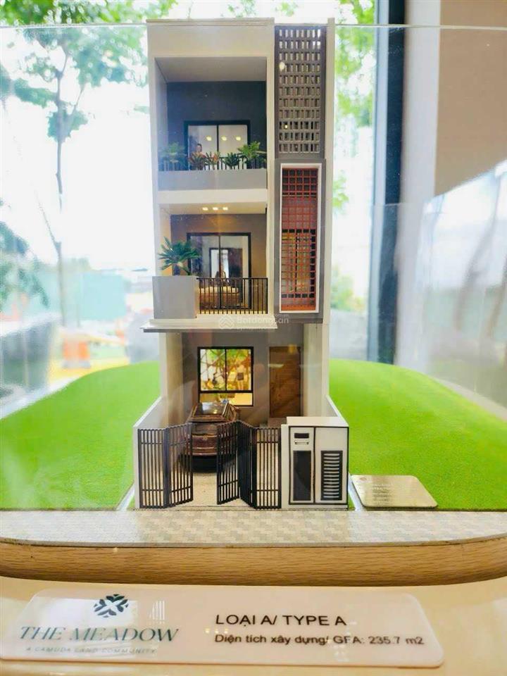 Bán căn góc the meadow bình chánh ngang 5m x 21m ngay khu tiện ích