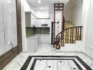 Bán nhà riêng chợ văn điển  tứ hiệp, 5 tầng, 3 ngủ chỉ nhỉnh 5 tỷ