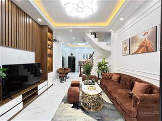 Ban nhà chợ thị trấn văn điển  tứ hiệp  thanh trì