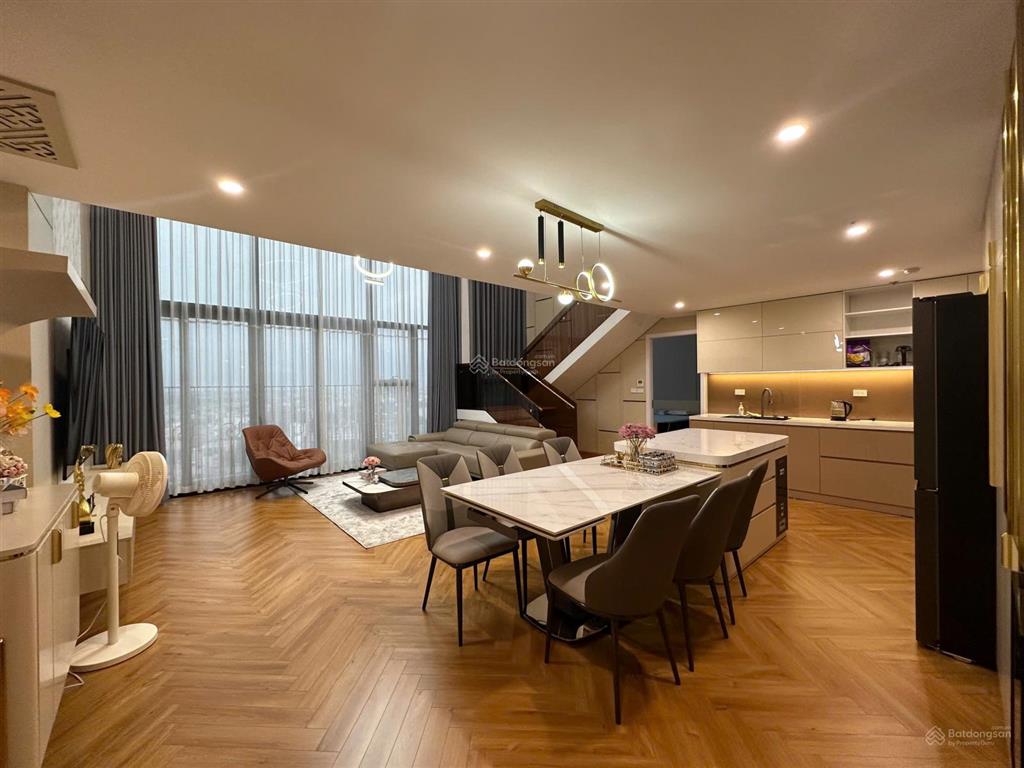 Chính chủ bán căn hộ duplex, 92m² (2pn.2vs) ở pentstudio tây hồ. view cầu nhật tân & ciputra