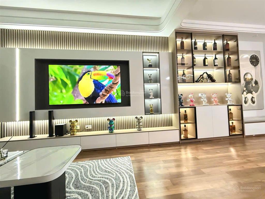 Giao bán nhanh! căn hộ ia20 ciputra, 3pn 2vs (110m2), có slot ôtô, hướng mát, giá hơn 70tr/m2