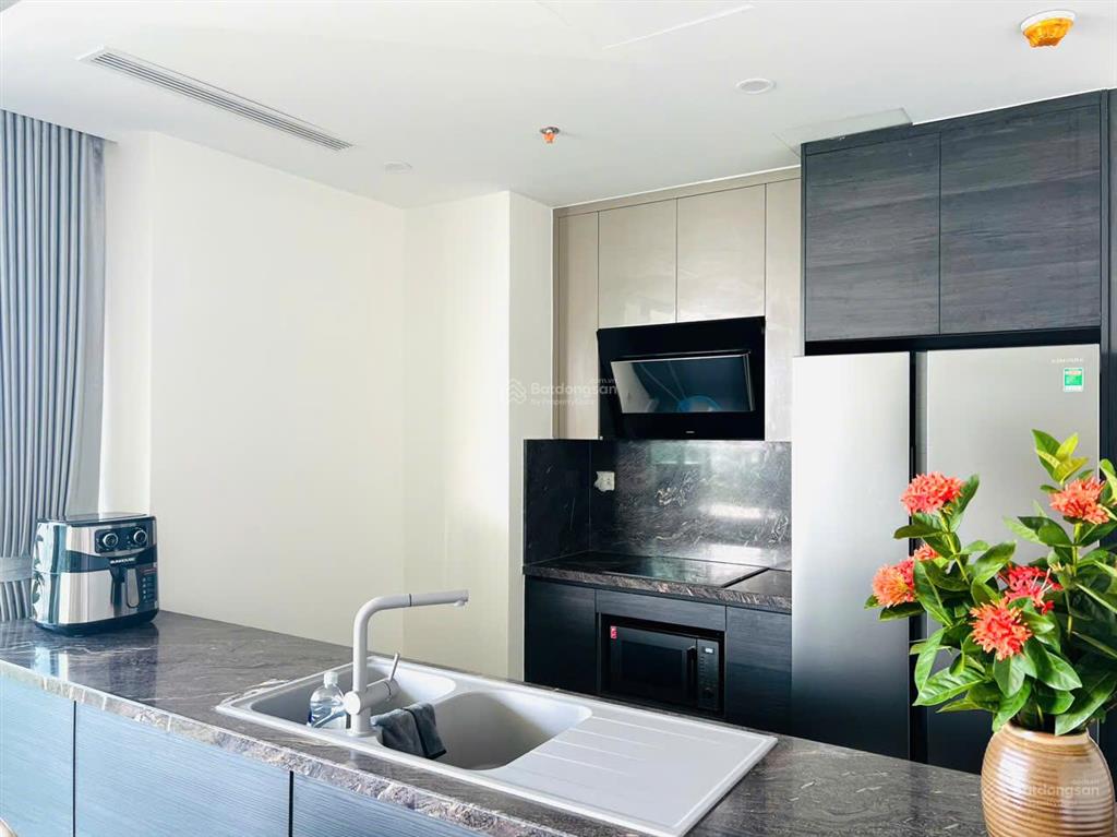 Căn hộ chính chủ! cần bán ở chung cư n01t8 ngoại giao đoàn, 2pn, 2vs. giá tốt nhất thị trường