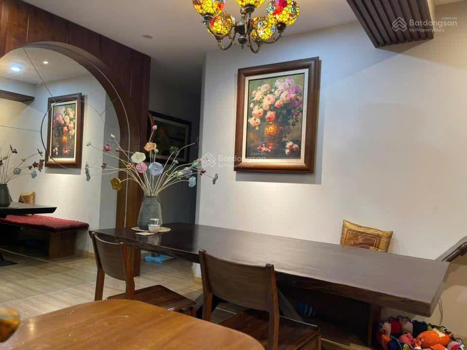 Chính chủ cần bán. căn hộ kosmo tây hồ,, xuân la. 2pn & 3pn, có slot oto,view hồ tây. giá hơn 8.tỷ