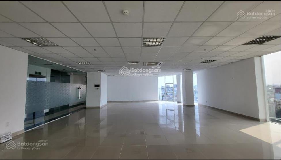 Cho thuê văn phòng mặt tiền phan xích long, phú nhuận. dt 120m2  29tr/ tháng giá tốt