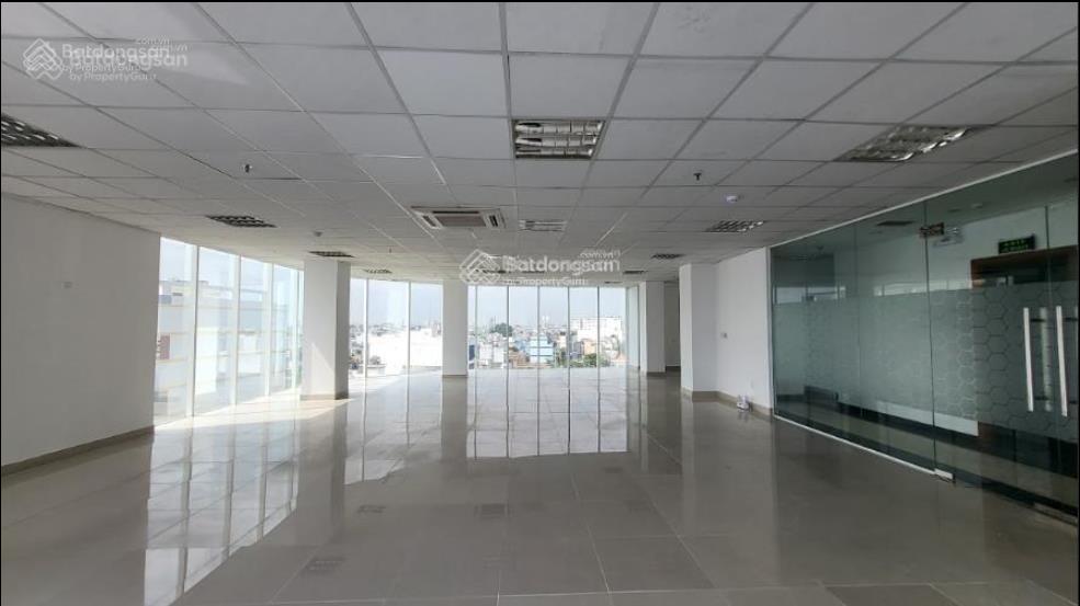 Cho thuê văn phòng mặt tiền phan xích long, phú nhuận. dt 120m2  29tr/ tháng giá tốt