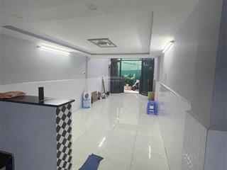 Nhà nguyễn văn đừng gần trần hưng đạo đoạn 2 chiều, nhà sơn, gần mặt tiền, hẻm an ninh