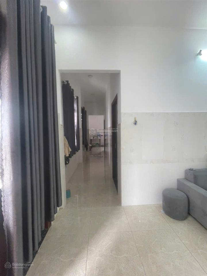 Cho thuê căn hộ tại đồng văn cống, 80m2, 2pn, 1wc, giá ưu đãi 12tr/th , gần coop mart , cbd