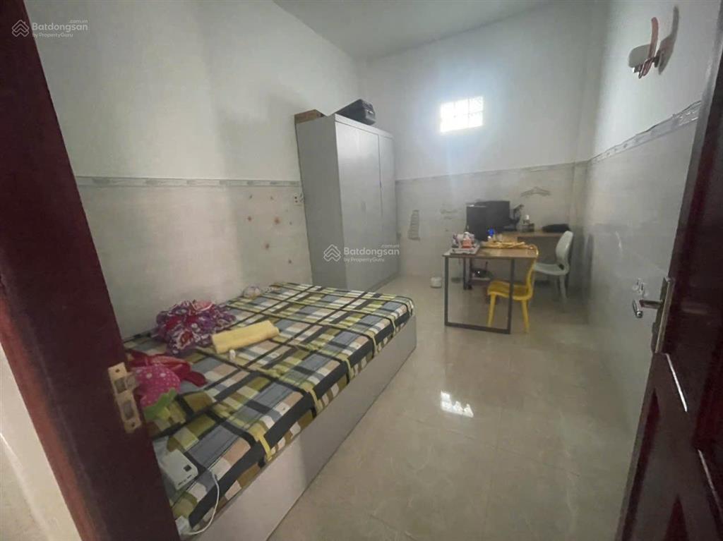 Cho thuê căn hộ tại đồng văn cống, 80m2, 2pn, 1wc, giá ưu đãi 12tr/th , gần coop mart , cbd