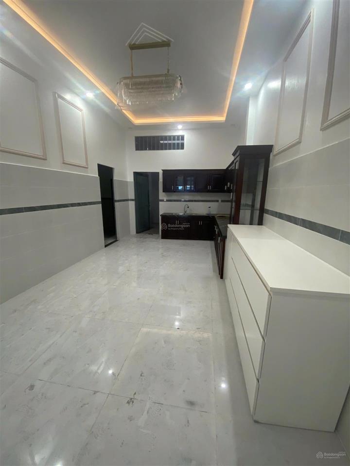 Bán nhà căn hộ dịch vụ 33 phòng đường nguyễn trãi p2q5 giá 38 tỷ