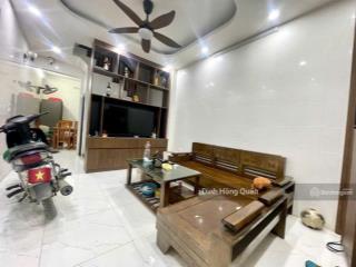 Chính chủ bán nhà an thượng dân xây nội thất đẹp ô tô đỗ gần, 40m2 chỉ 3,75 tỷ