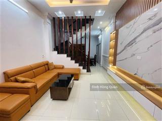 Chính chủ bán nhà an thượng dân xây nội thất đẹp ô tô đỗ gần, 40m2 chỉ 3,75 tỷ
