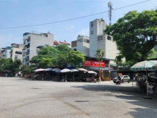 Bán nhà liên kề phố nông quốc chấn, văn khê hà đôngmặt phố lớn kiinh doanh đa dạng136m33 tỷ