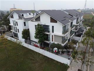 Bán nhà biệt thự dương nôi hà đông, bt đăng cấp hoàn thiện đẹp nức nở, sát công viêndt 180m
