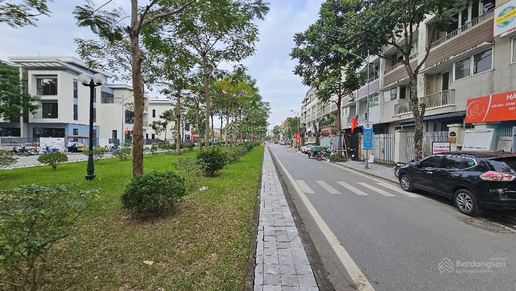 Giảm sốc 2 tỷ bán gấp căn nhà 5 tầng khu đô thị an hưng, hà đông, mặt đường đôi 30m, 83m2 27 tỷ