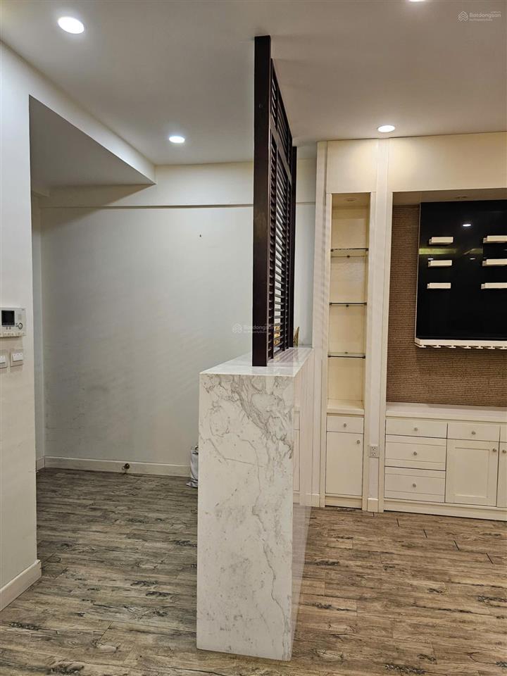 Cho thuê căn hộ 3pn, 2wc, 130m2 tại mandarin garden, 27 triệu vnd, cầu giấy, hà nội