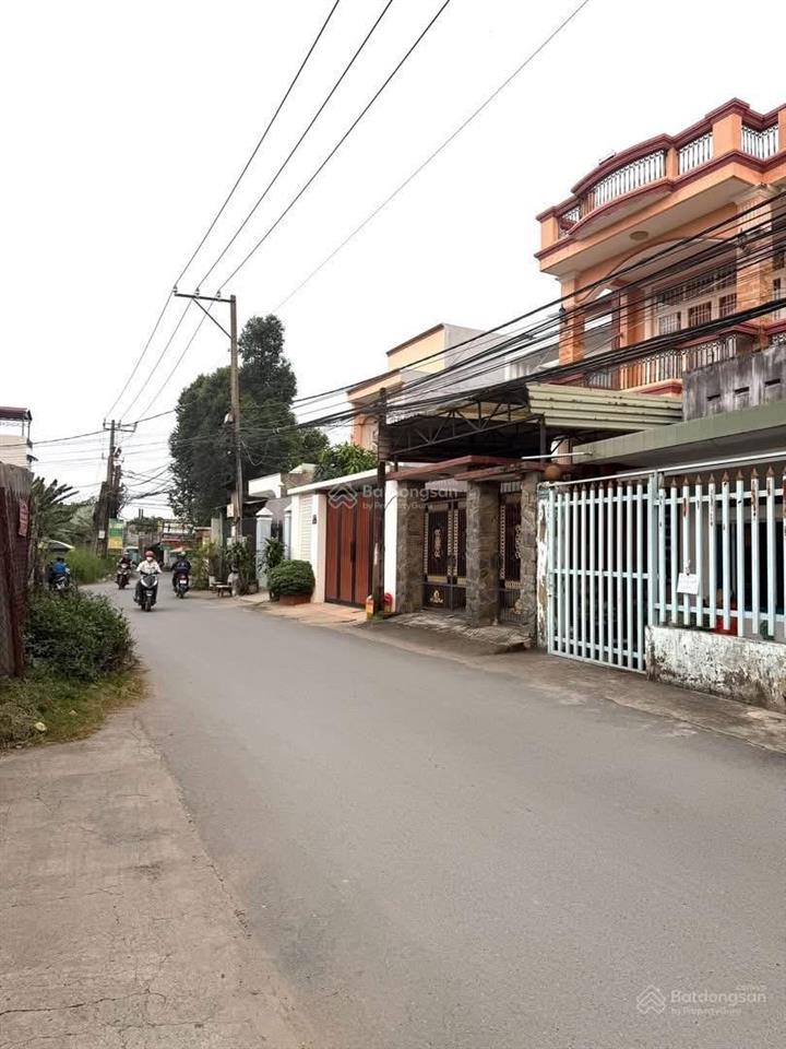 Bán đât sổ riêng thổ cư 60m2 , đường nhựa xe hơi tới đất , gần aeon mall biên hoà , đang xây dựng