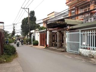 Bán đât sổ riêng thổ cư 60m2 , đường nhựa xe hơi tới đất , gần aeon mall biên hoà , đang xây dựng