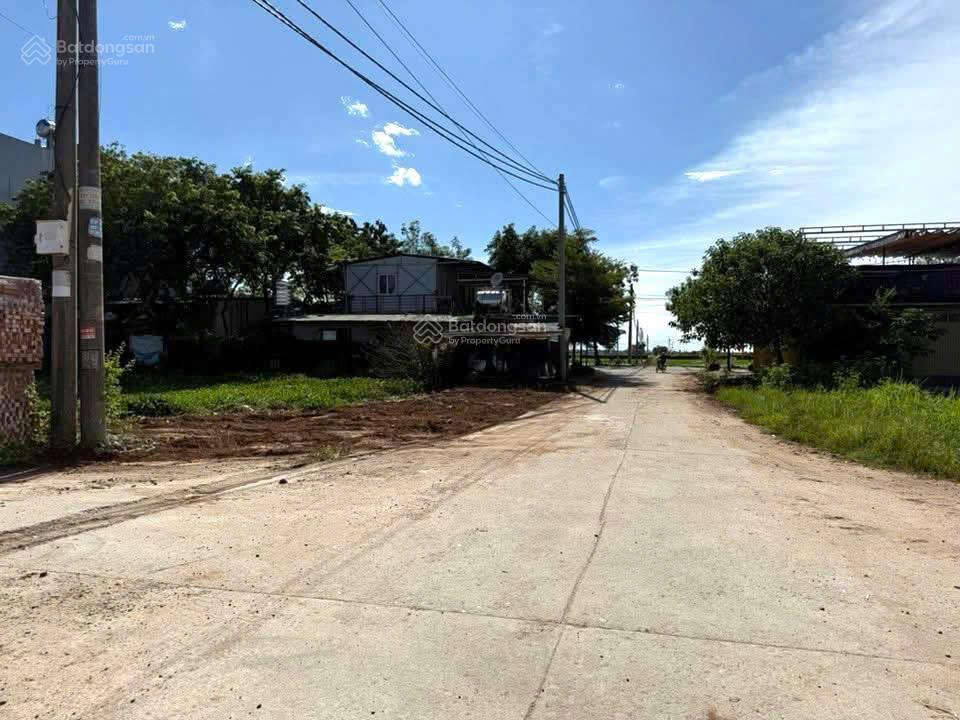 Lô góc đẹp nhất khu chợ rau  liên châu  yên lạc  vĩnh phúc (nay là xã liên châu  phú thọ)