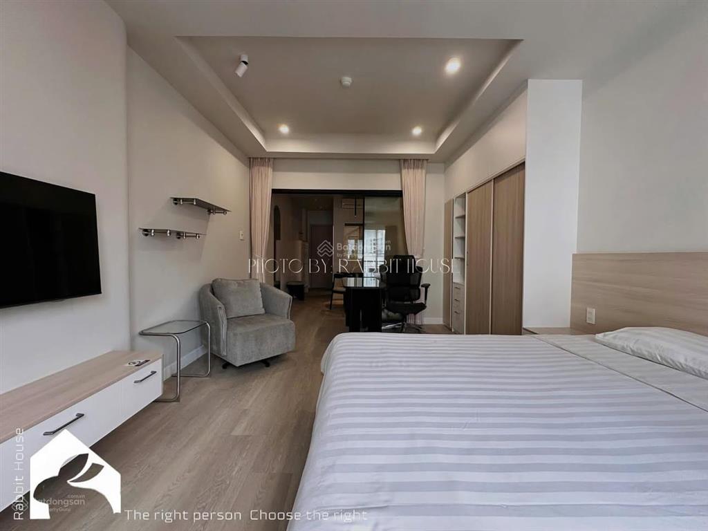 Căn hộ studio ban công full tiện nghi ngay khu sân bay tsn tân bình giáp phú nhuận