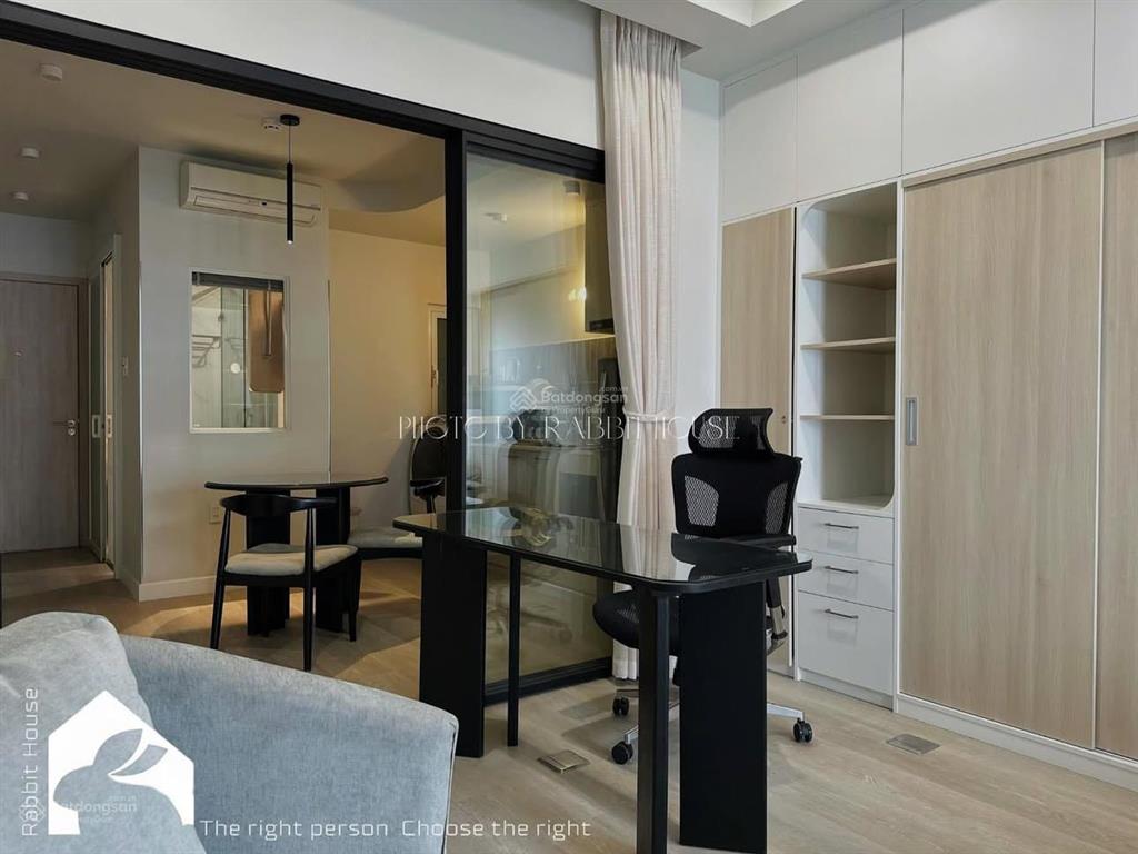 Căn hộ studio ban công full tiện nghi ngay khu sân bay tsn tân bình giáp phú nhuận