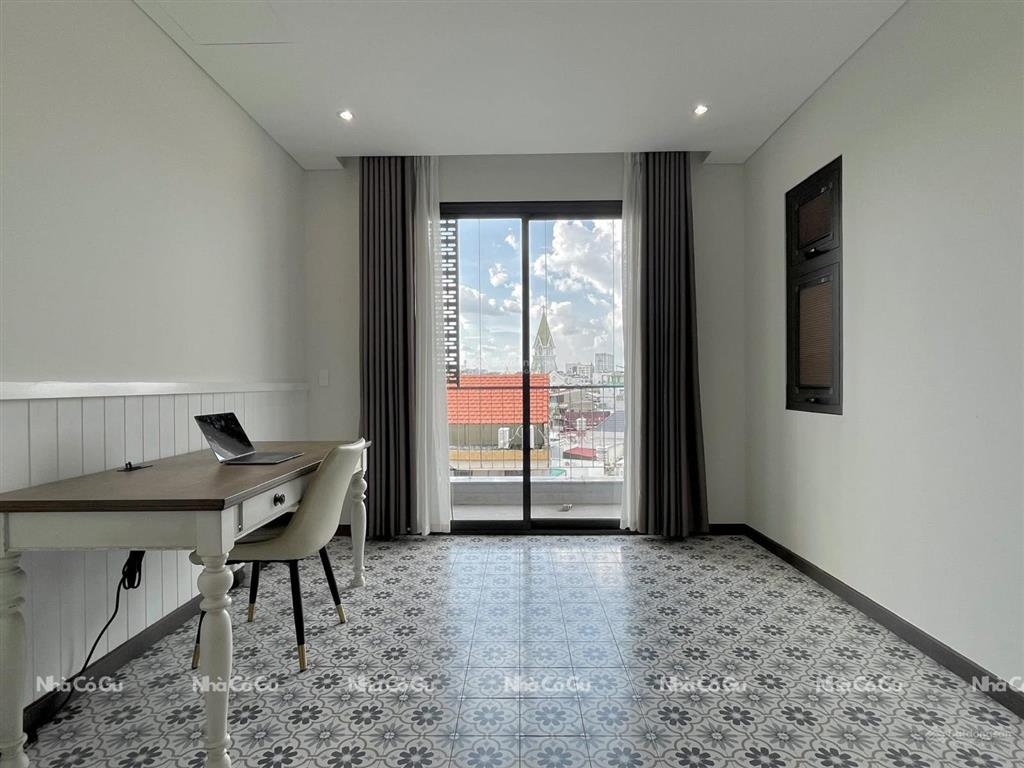 Chuỗi căn hộ 1pn 2pn ban công / cửa sổ ngay khu sân bay  cv gia định  cv hoàng văn thụ