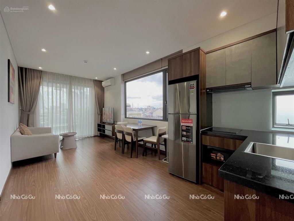 Chuỗi căn hộ 1pn 2pn ban công / cửa sổ ngay khu sân bay  cv gia định  cv hoàng văn thụ